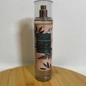 Bath & Body Works Sunrise Woods Fine Fragrance Mist 8 oz Vegan Body Spray